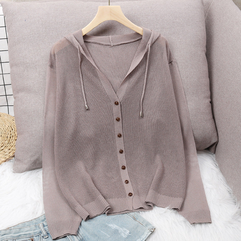 Damen Strickjacke mit Kapuze und eleganten Holzknöpfen Drune