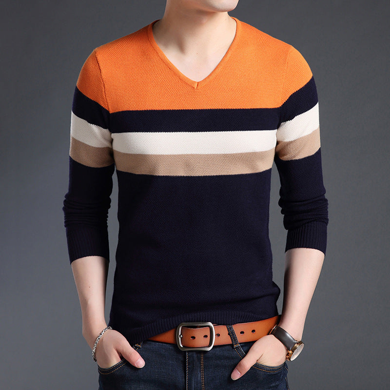 Drune | Stylischer V-Ausschnitt Pullover