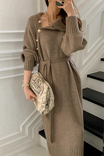 Drune | Kleid mit Rollkragen