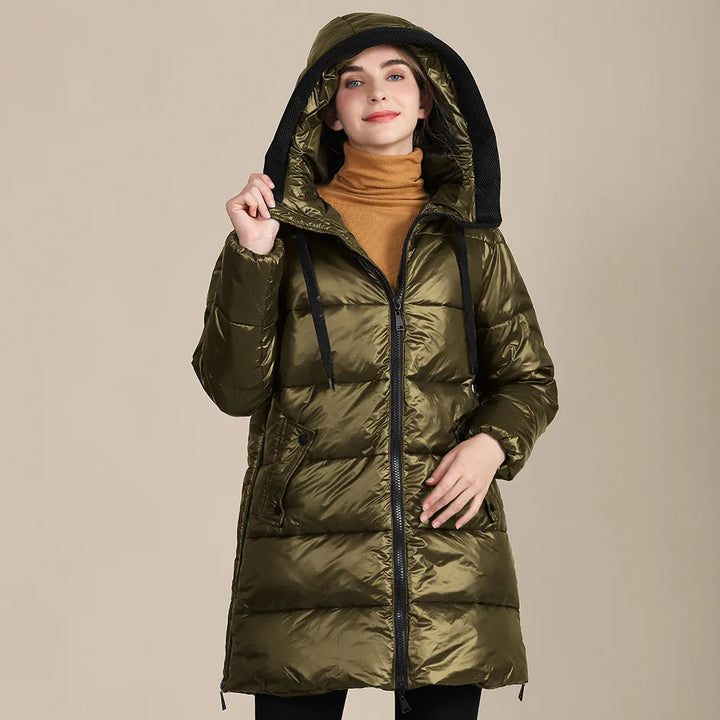 Drune | Wattierte Winterjacke mit Kapuze aus glänzendem Nylon für Damen