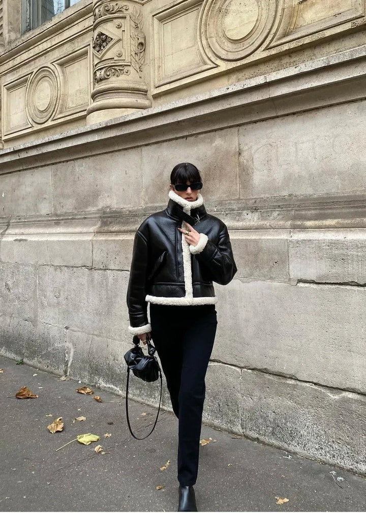 Drune | Schwarze Kunstfelljacke - Europäischer Stil