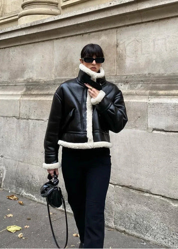 Drune | Schwarze Kunstfelljacke - Europäischer Stil