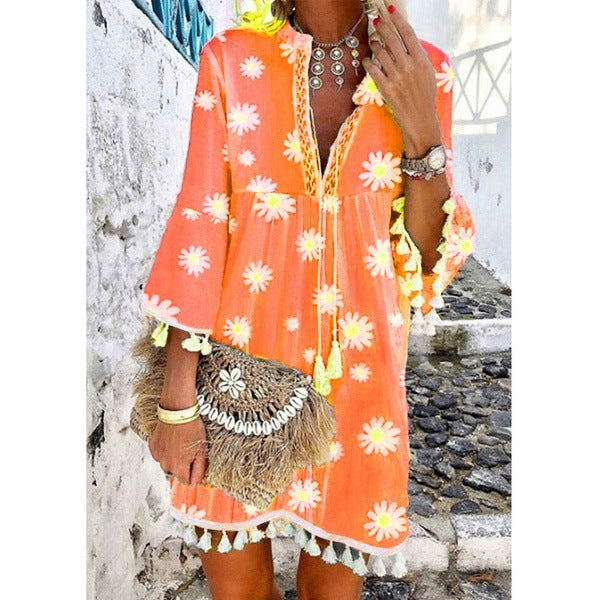 Damen Strandkleid mit floralen Motiven und Quastenverzierungen Drune