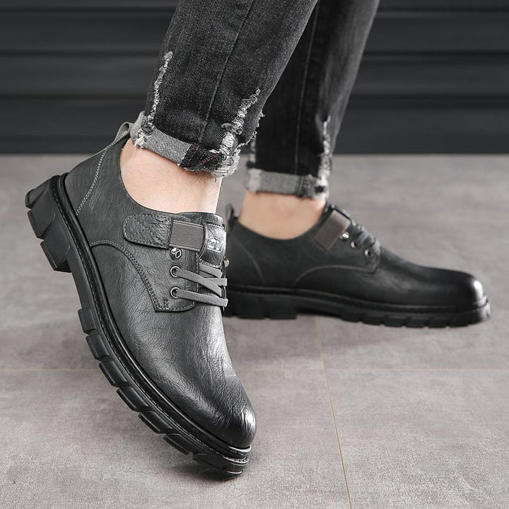 Drune | Schuhe Leder Bequeme Sohle Schnürung Mit Metallösen Runde Zehe
