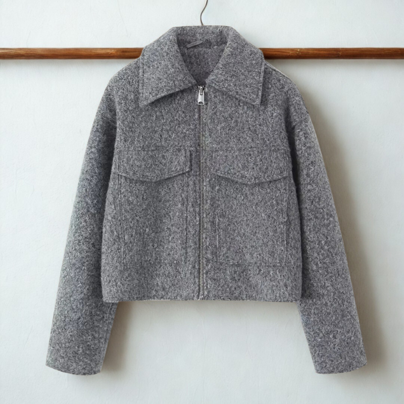 Drune | Boxy fit women's short jacket with pointed collar and front zipper
