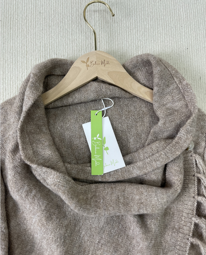 Drune | Pullover Mit Fransen Und V-Ausschnitt Design