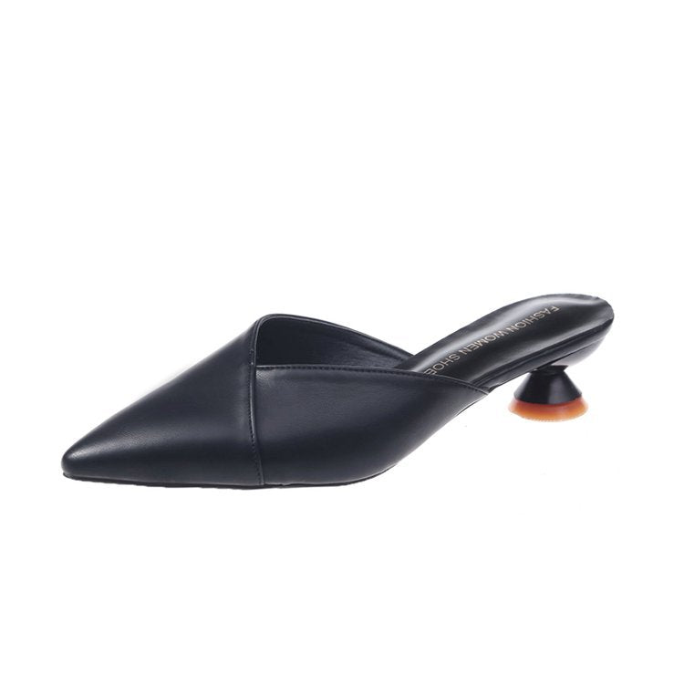Damen elegante Mules mit einzigartigem spitzen Zehenbereich und trendigem Blockabsatz Drune