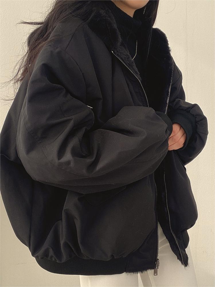 Drune | Oversize Schwarze Fleecejacke mit Kapuze
