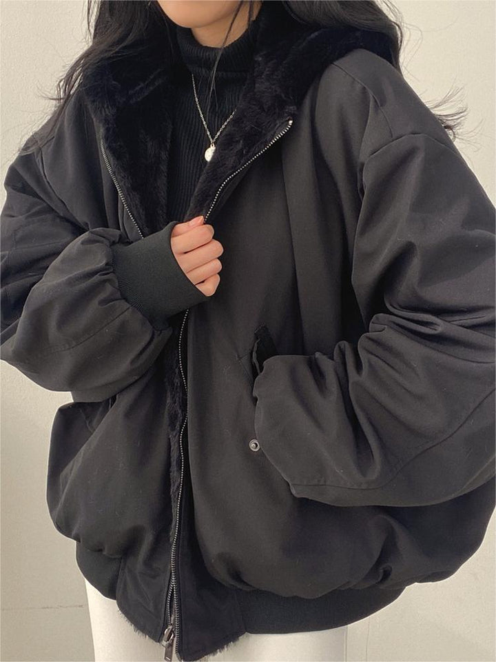 Drune | Oversize Schwarze Fleecejacke mit Kapuze
