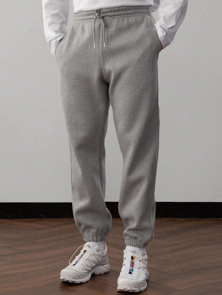 Drune | Unifarbener Kapuzenpulli und Hose für Herren