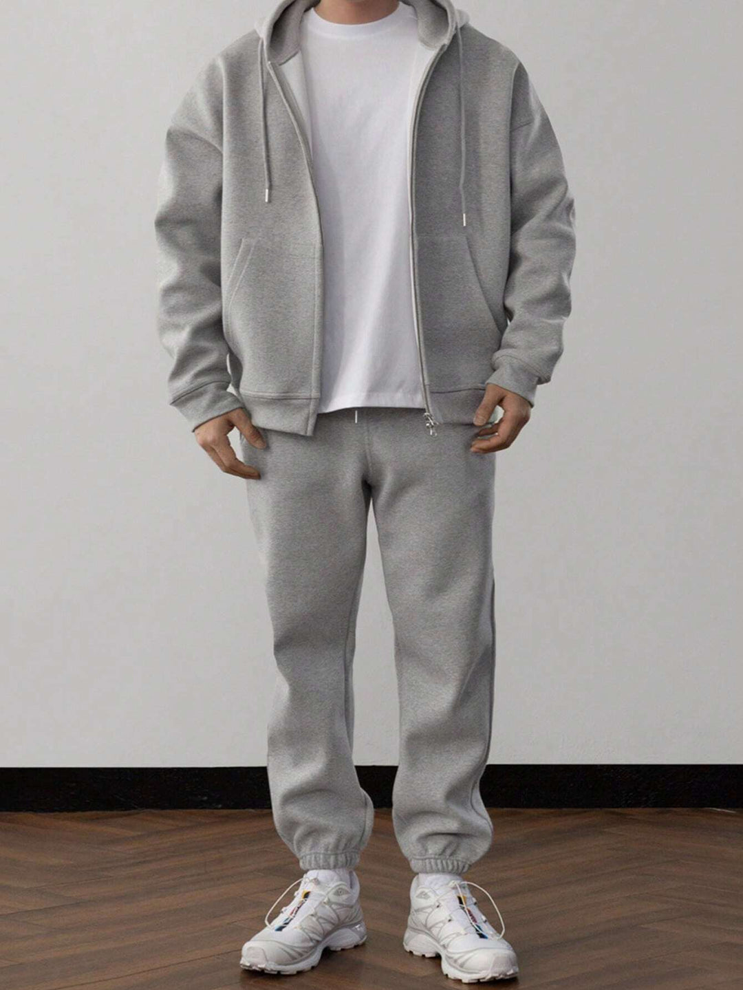 Drune | Unifarbener Kapuzenpulli und Hose für Herren