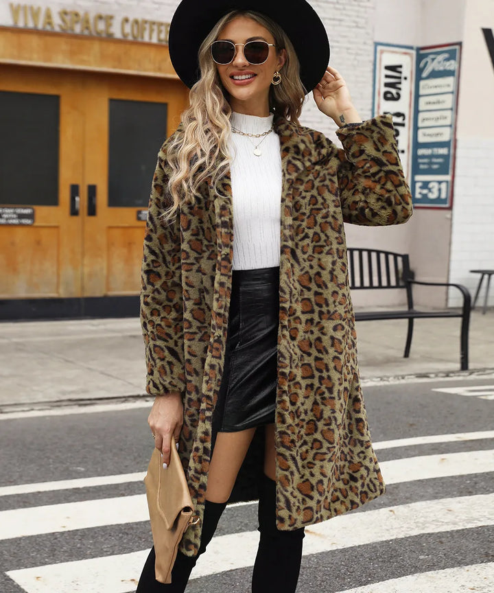 Drune | Fleece-Mantel mit Leopardenmuster