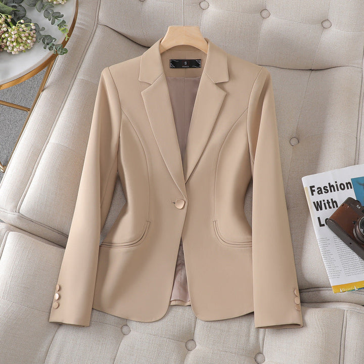 Drune | Fit Blazer für Die Moderne Karrierefrau