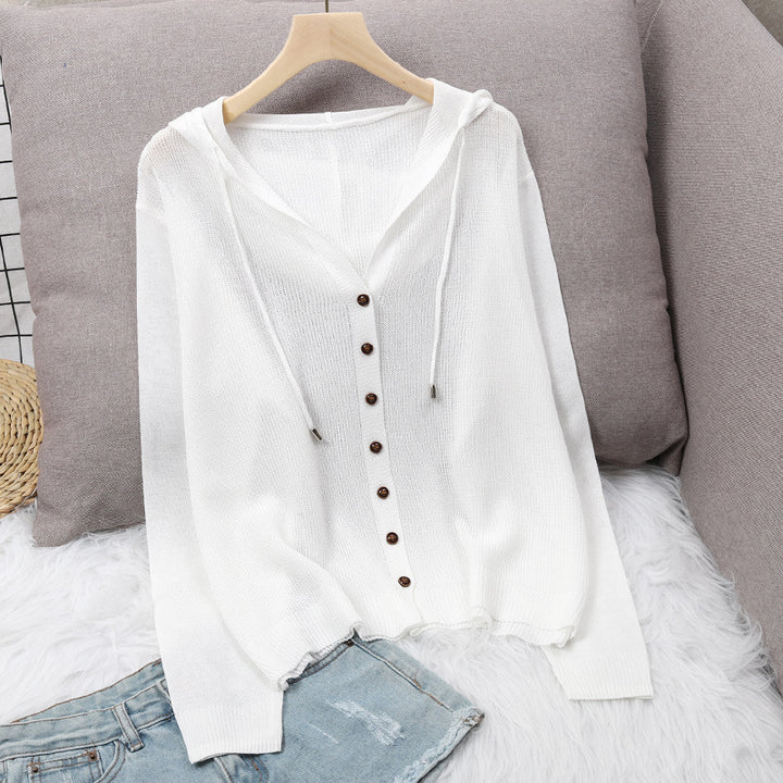 Damen Strickjacke mit Kapuze und eleganten Holzknöpfen Drune