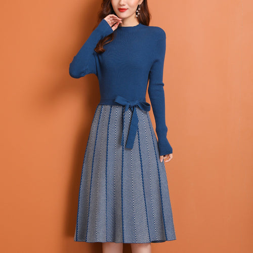 Damen Strickkleid mit strukturierter Oberseite und fließendem Rock Drune