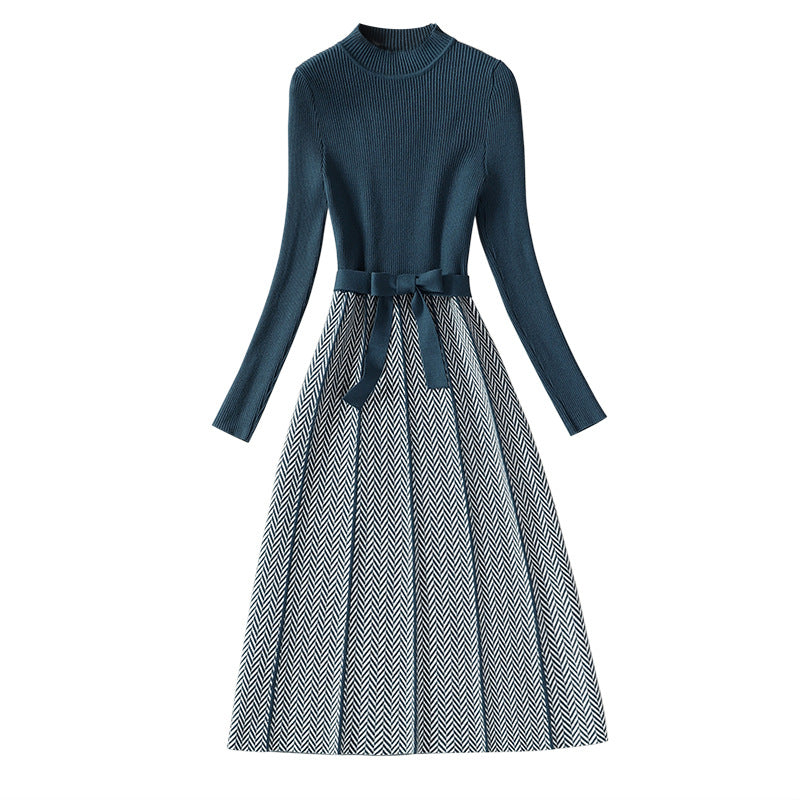 Damen Strickkleid mit strukturierter Oberseite und fließendem Rock Drune