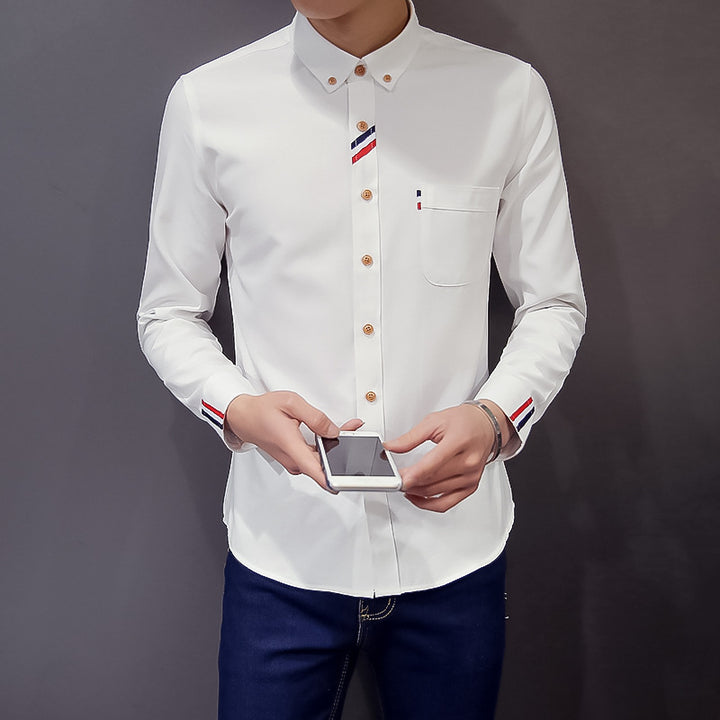 Herren nan tailliertes Button-Down-Hemd mit dezentem Tricolour-Besatz und bügelleichter Baumwollstretchqualität Drune