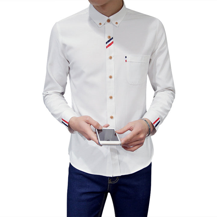 Herren nan tailliertes Button-Down-Hemd mit dezentem Tricolour-Besatz und bügelleichter Baumwollstretchqualität Drune