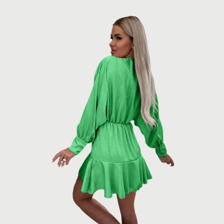 Drune | Minikleid mit langen Ärmeln und Rüschen-Saum
