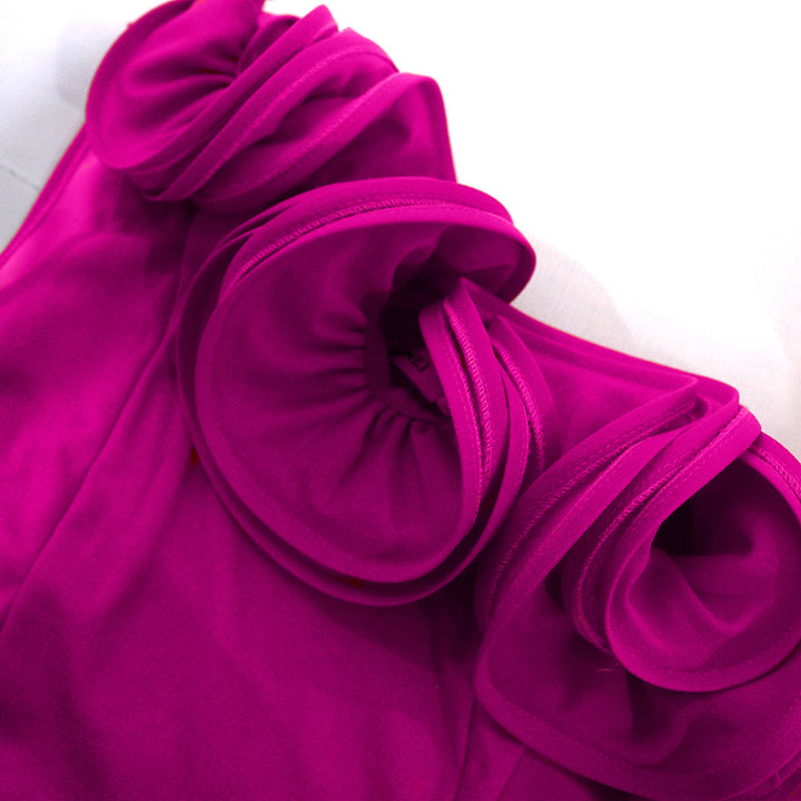 Damen eleganter Jumpsuit mit asymmetrischem Schnitt und voluminösen Rüschendetails Drune
