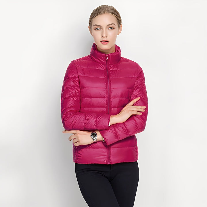 Drune | Figurbetonte warme Damen-Steppjacke