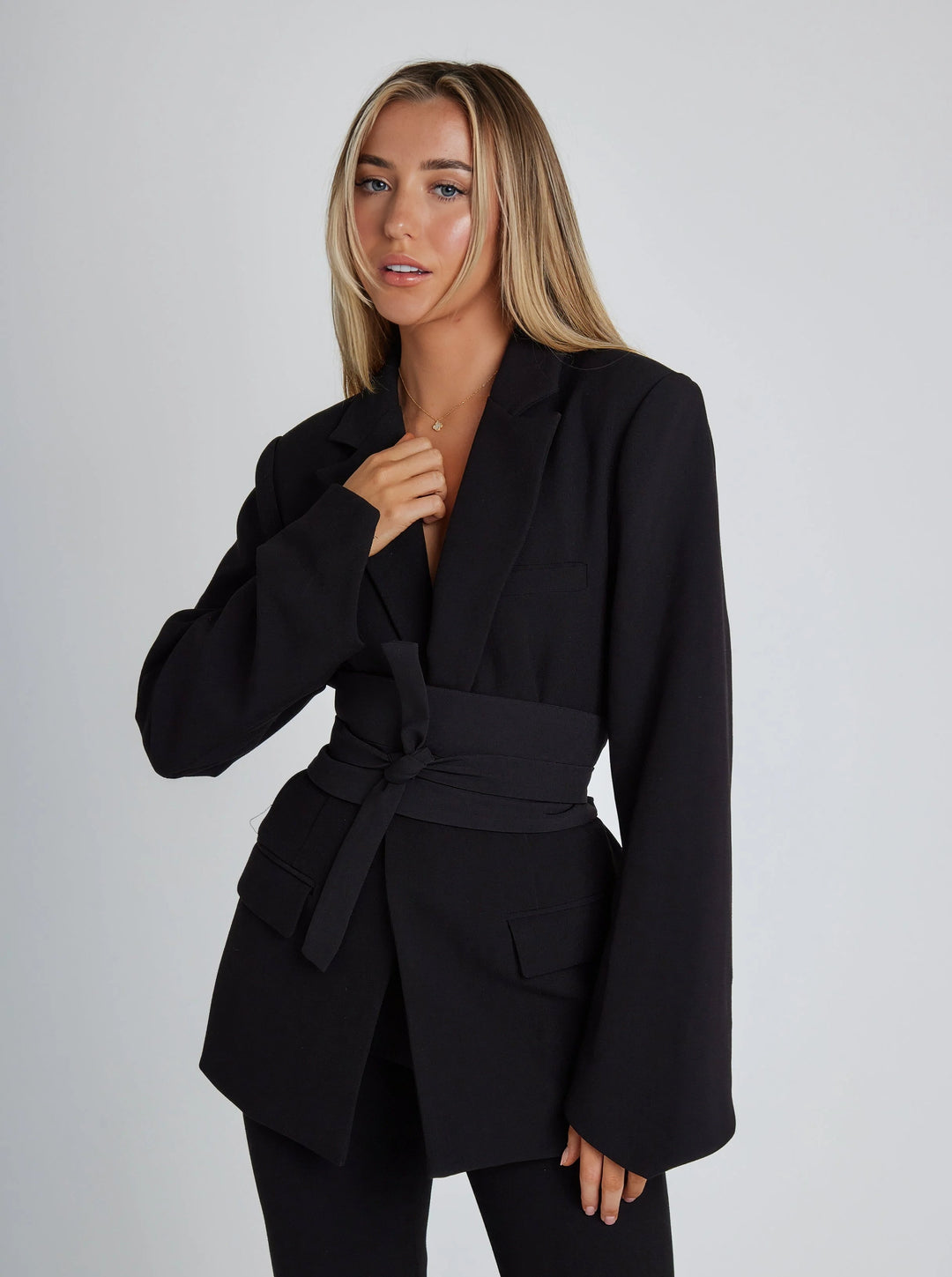 Drune | Blazer mit Gürtel