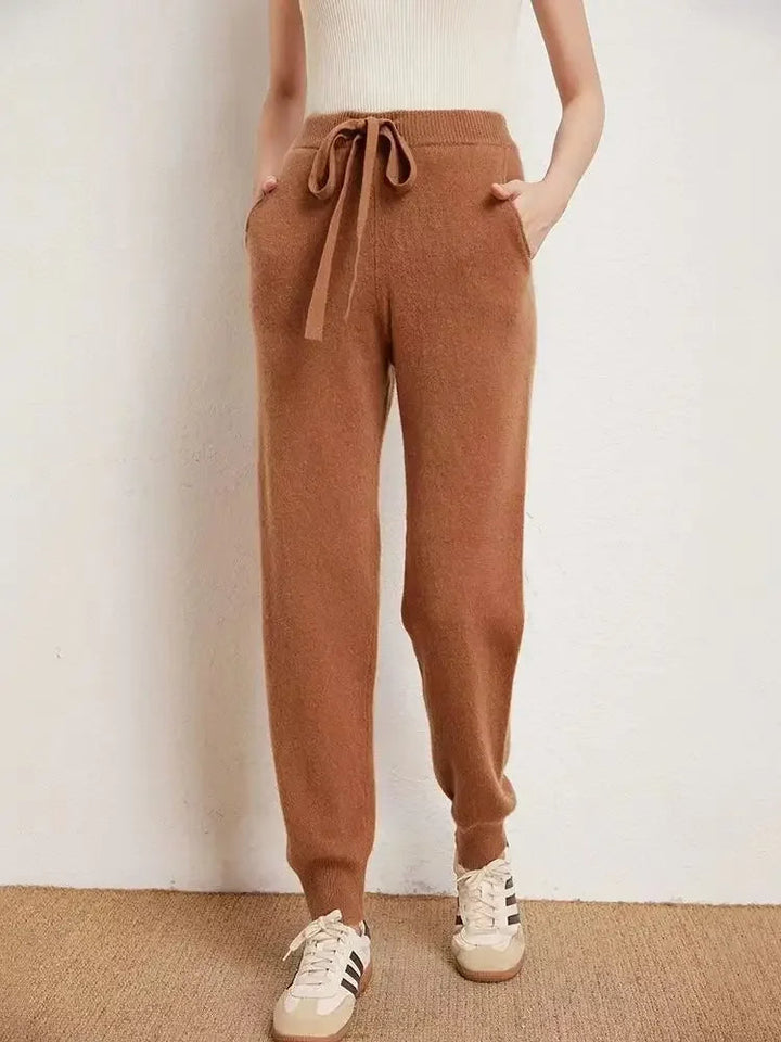 Drune | Kaschmir Strick Jogger