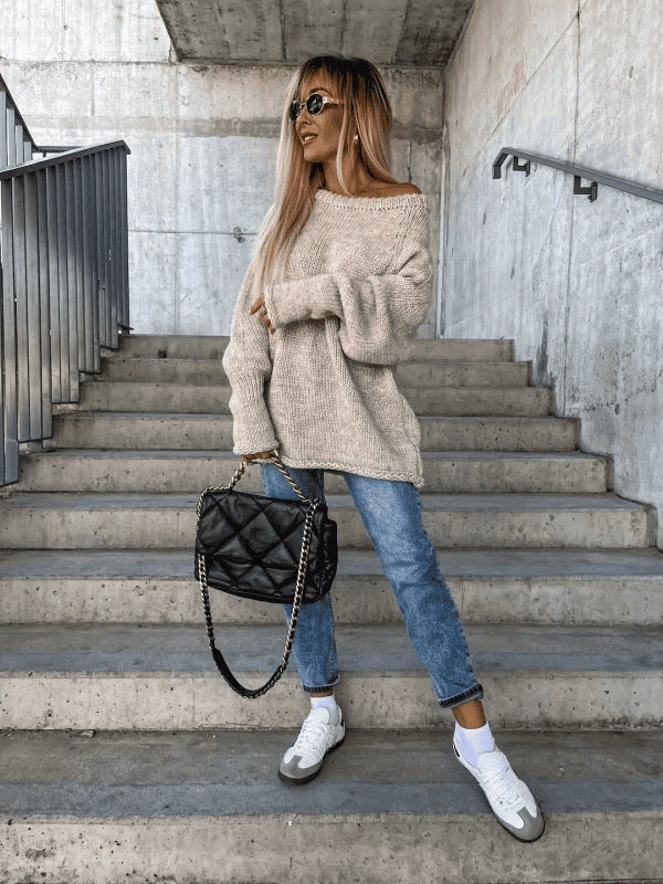 Drune | Locker gestrickter Damenpullover mit schulterfreies Design