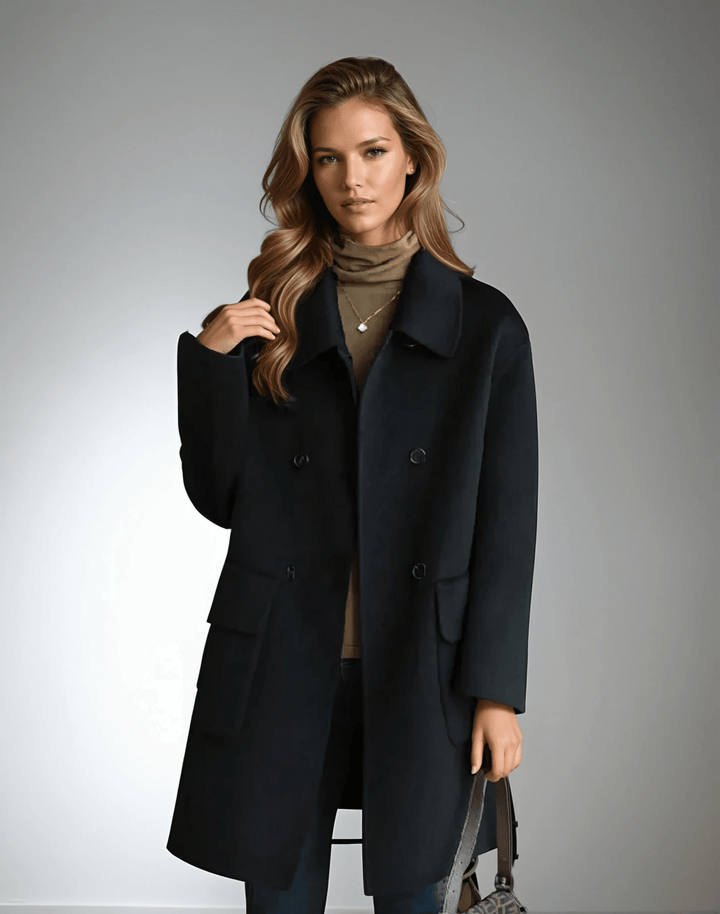 Drune | Blend Kragenmantel - Boxy Mid-Length Outerwear mit aufgesetzten Taschen