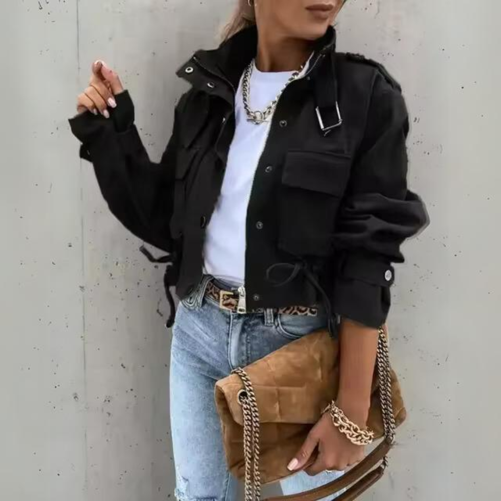 Drune | Eine bequeme und gemütliche Kapuzenjacke für die modebewussten Fashionistas von heute.