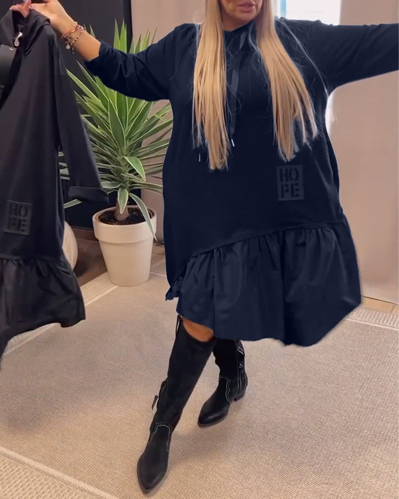 Drune | Kleid mit Langen Ärmeln und Kapuze