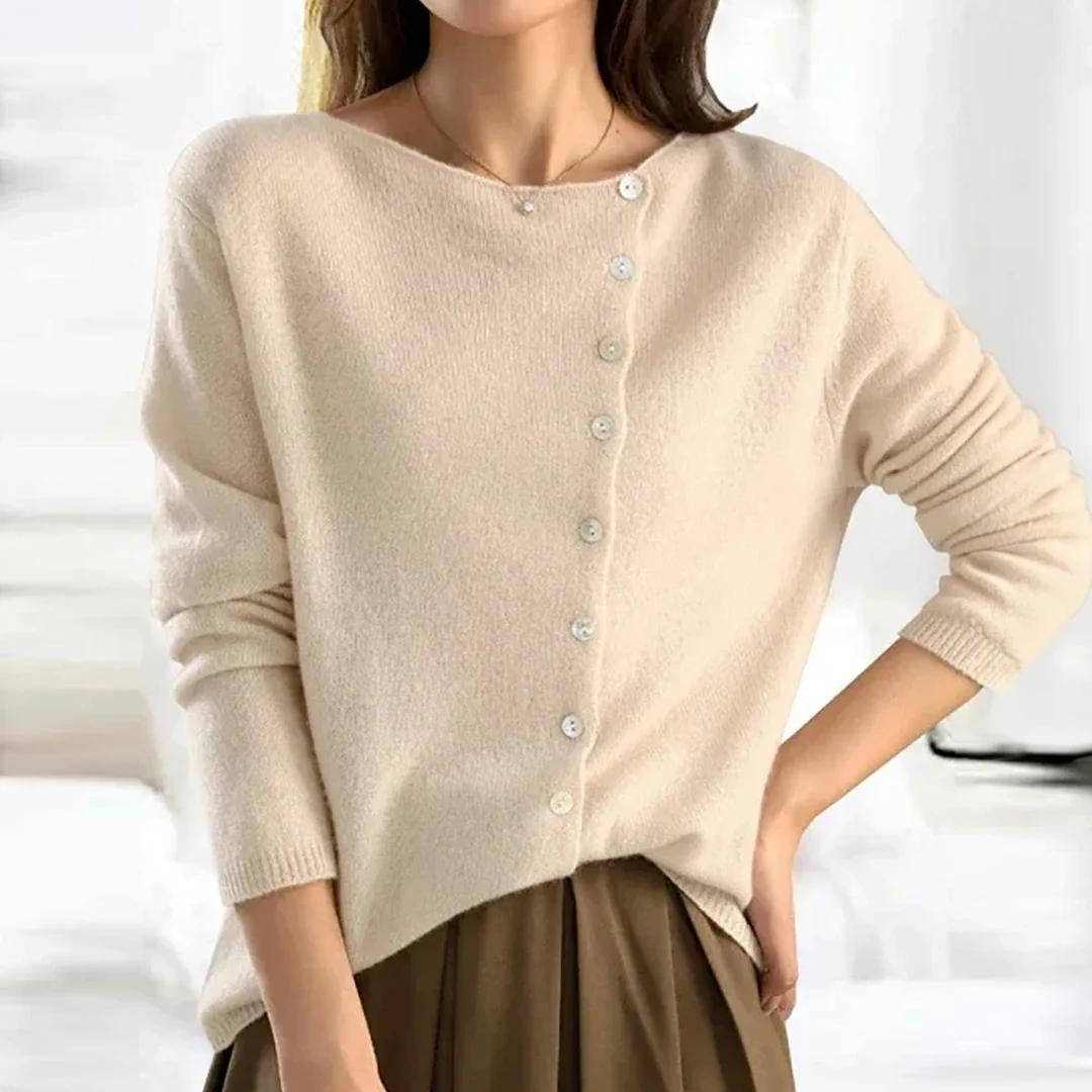 Drune | Pullover mit Knopfverschluss und weitem Ausschnitt