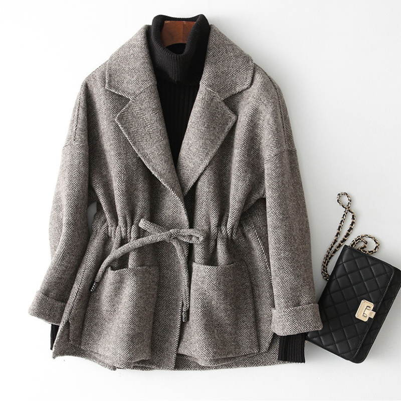 Drune | Grauer Strickcardigan zum Binden für einen eleganten Stil