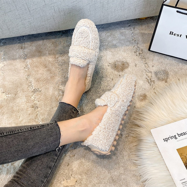 Drune | Pantoffeln Schuhe für Frauen