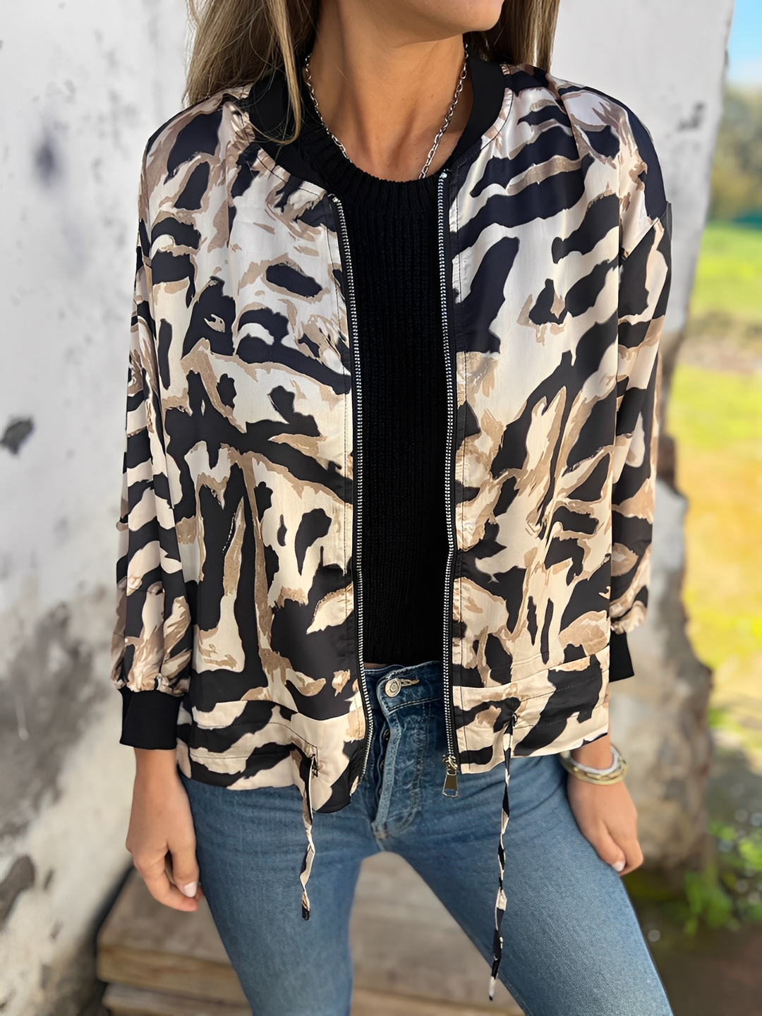 Drune | Moderne Damenjacke mit Reißverschluss