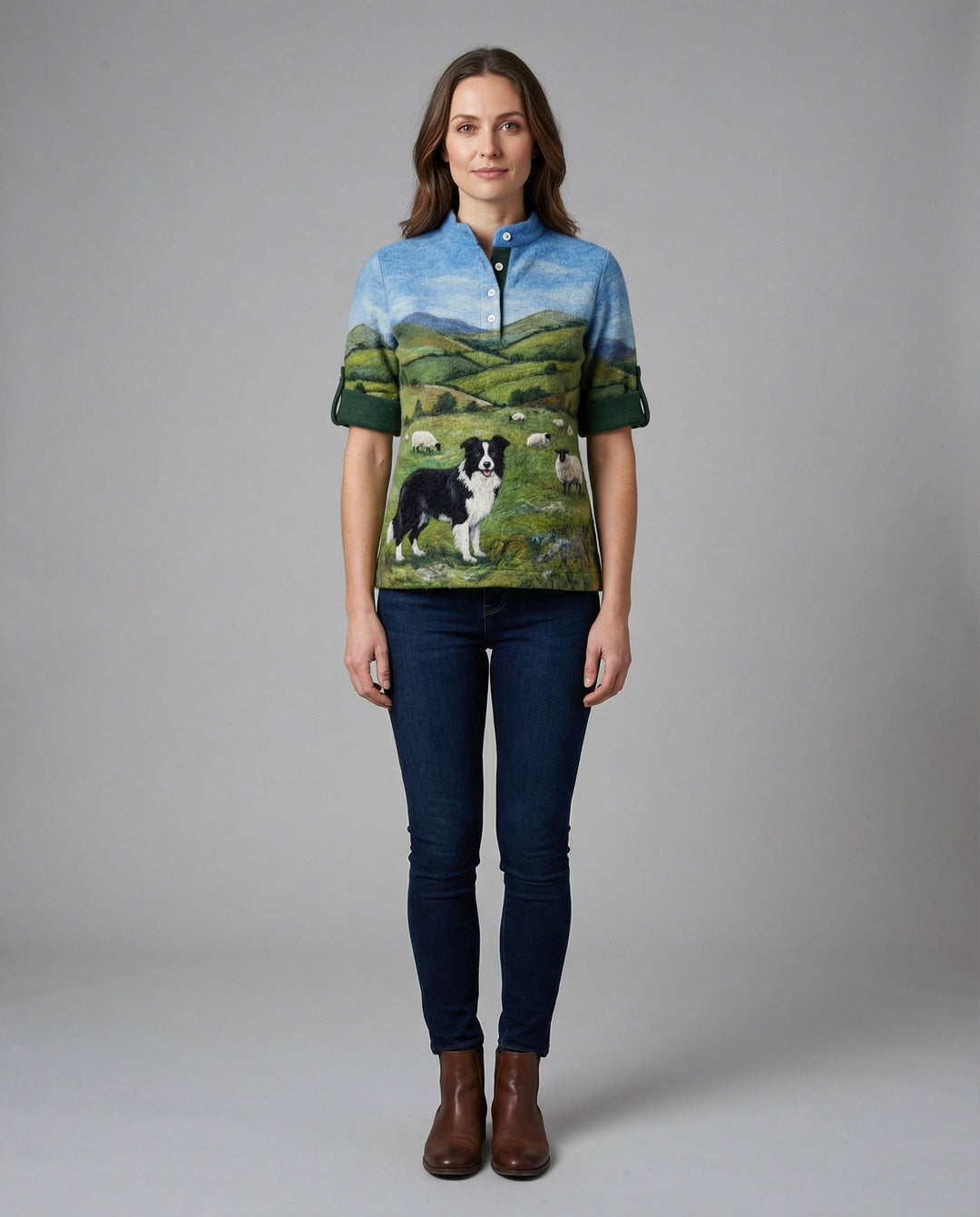 Drune | Gemütlicher Kapuzen-Cardigan mit Border Collie & Schaf-Filzkunst