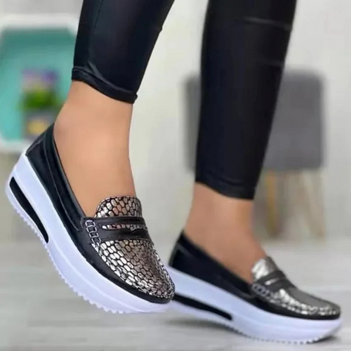 Drune – glänzende Damen-Loafer aus Schlangenleder