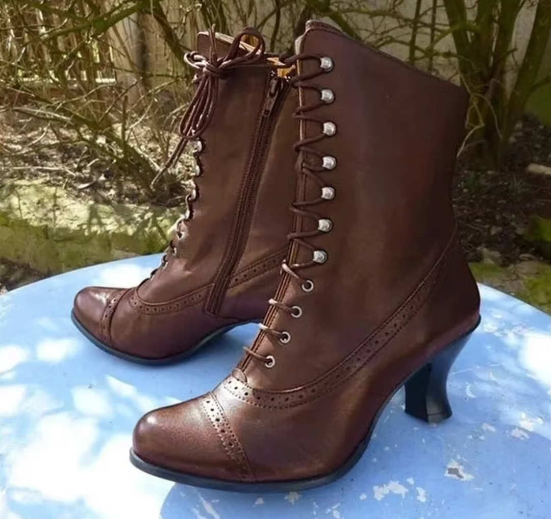 Drune | Lederstiefel mit Schnürung
