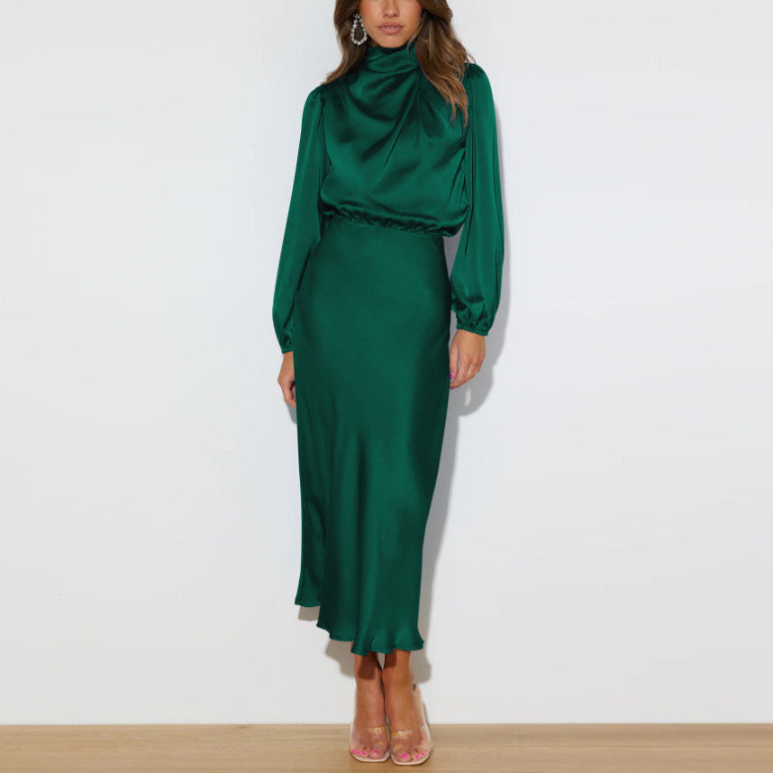 Drune | Kleid Mit Langen Ärmeln Und Einem Eleganten Halsdetail