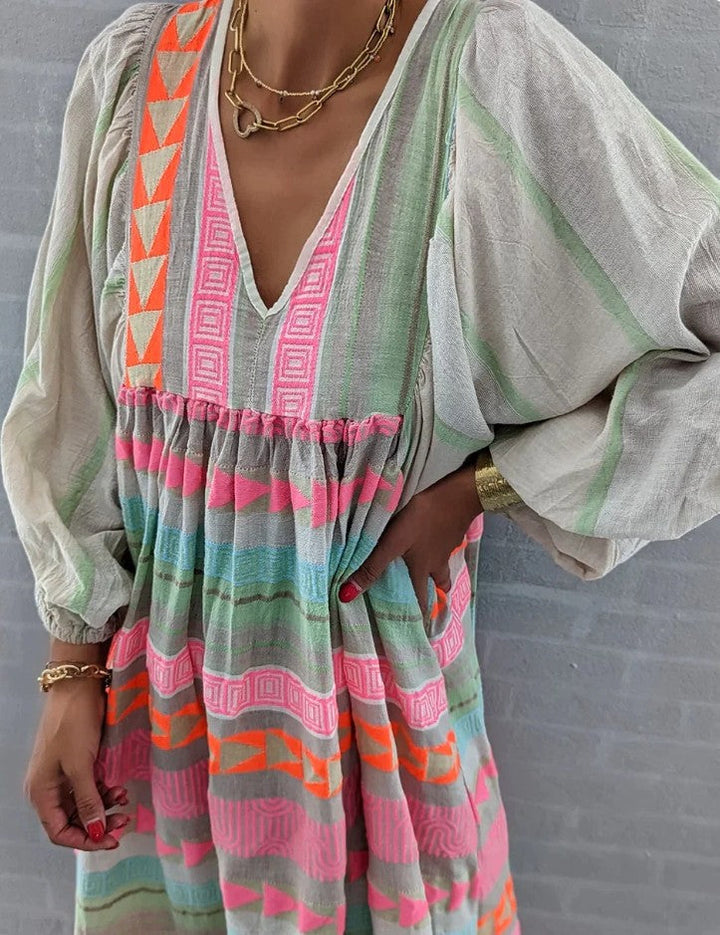 Drune | Maxi-Kleid mit Langen Ärmeln und V-Ausschnitt