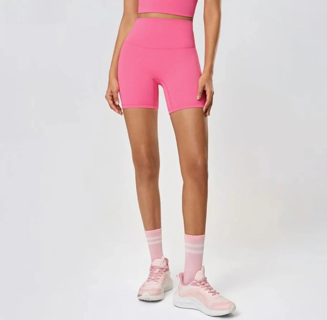 Drune | Eis Seide Yoga-Shorts für Frauen