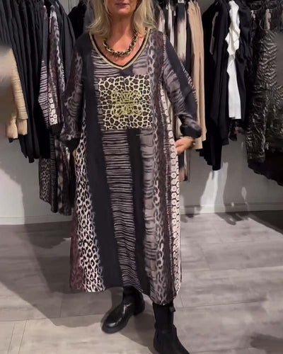 Drune | Kleid mit V-Ausschnitt und Leopardenmuster