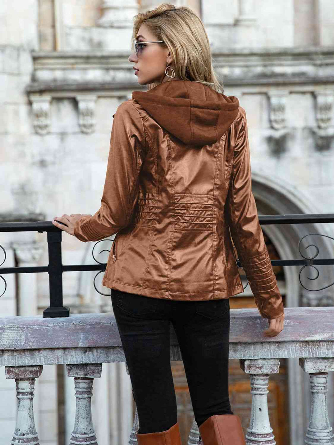 Drune | PU-Jacke mit Kapuze und durchgehendem Reißverschluss
