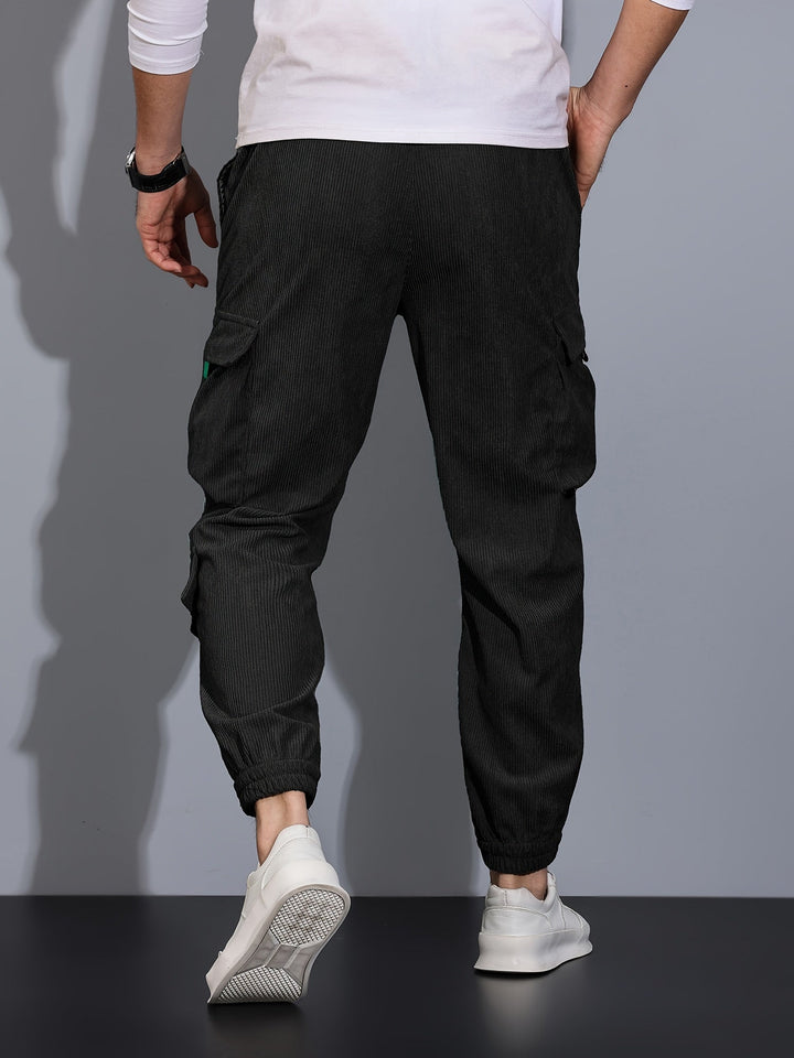 Drune | Schwarze Cargo-Hose für Herren