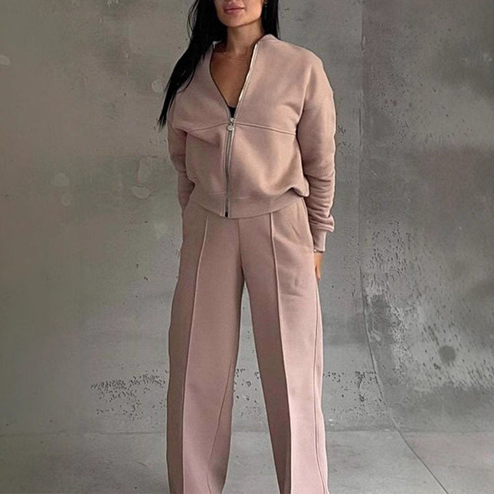 Drune | Zweiteiliges Set mit Reißverschlussjacke und weitem Bein in Sportstyle