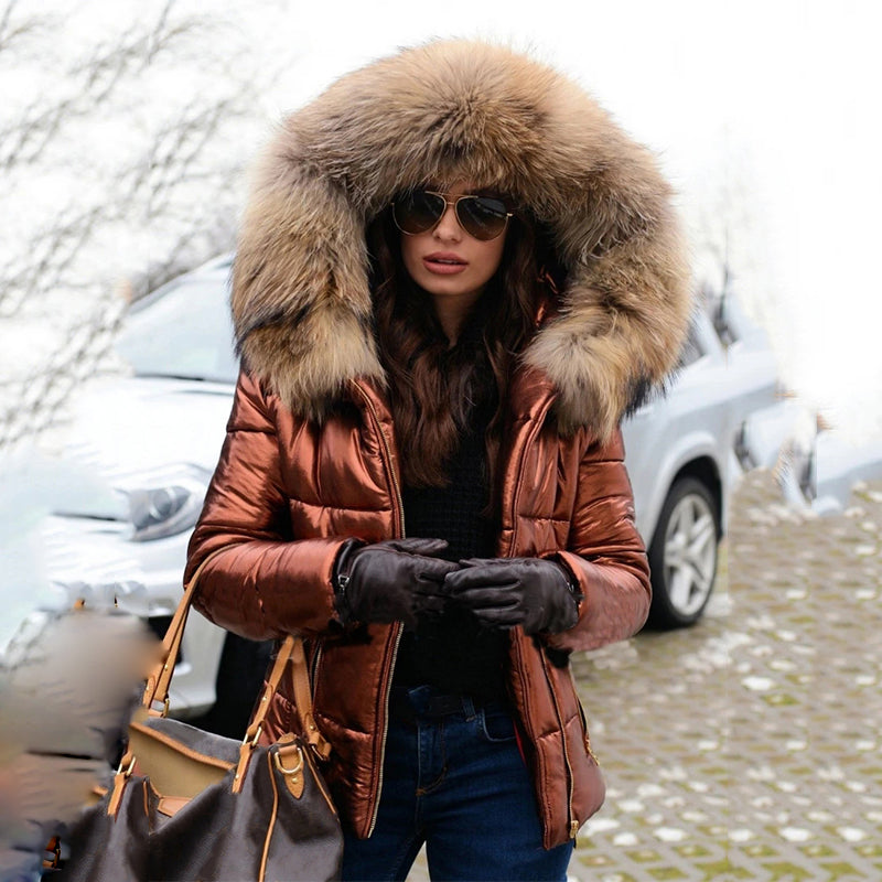 Drune - Modische, gefütterte Jacke mit Kapuze und Kunstpelzkragen