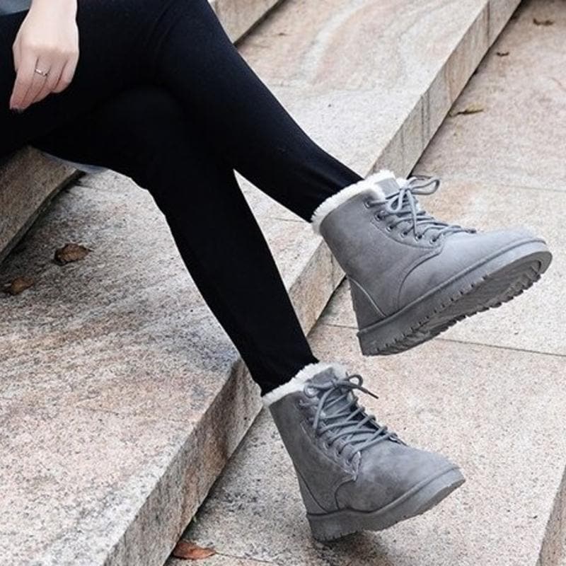 Drune | Stiefeletten Wildlederlook Warm Gefüttert Schnürung Gummisohle