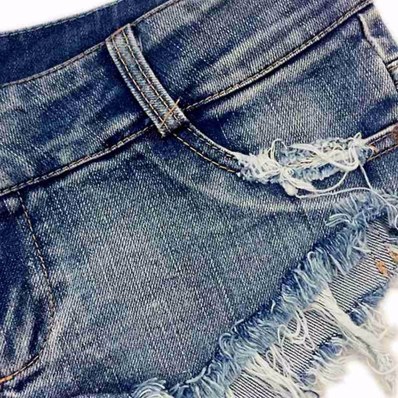 Drune | Hellblaue Low Waist Micro Mini Denim Shorts