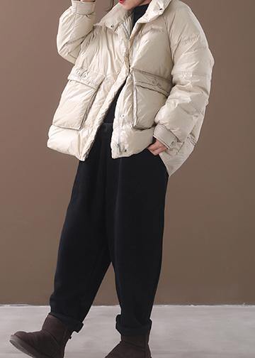 Drune | weiße Gänsedaunenjacke Plus-Size-Bekleidung Schneejacken zwei Taschen Stehkragenmäntel