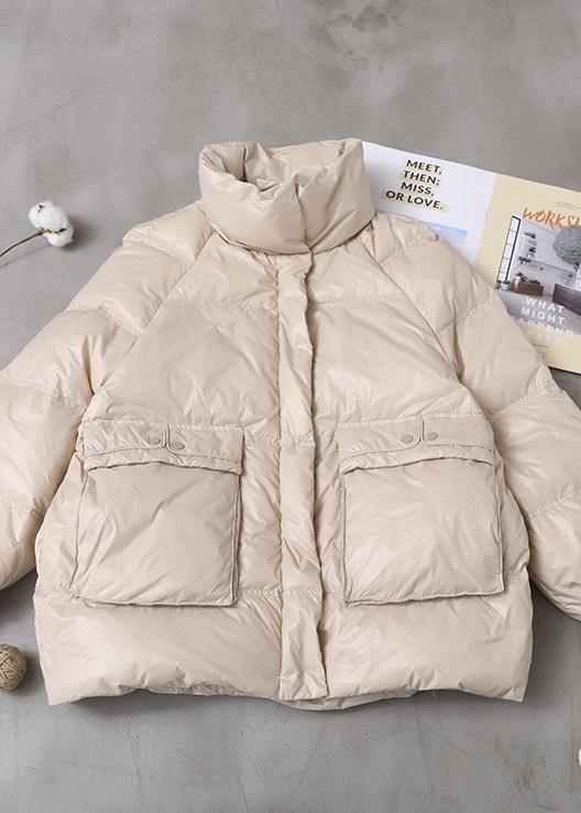 Drune | weiße Gänsedaunenjacke Plus-Size-Bekleidung Schneejacken zwei Taschen Stehkragenmäntel